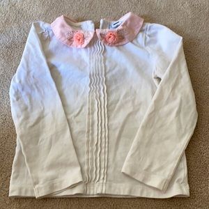 Janie and Jack little Girl top, size 2T, Smoke and pet free home.